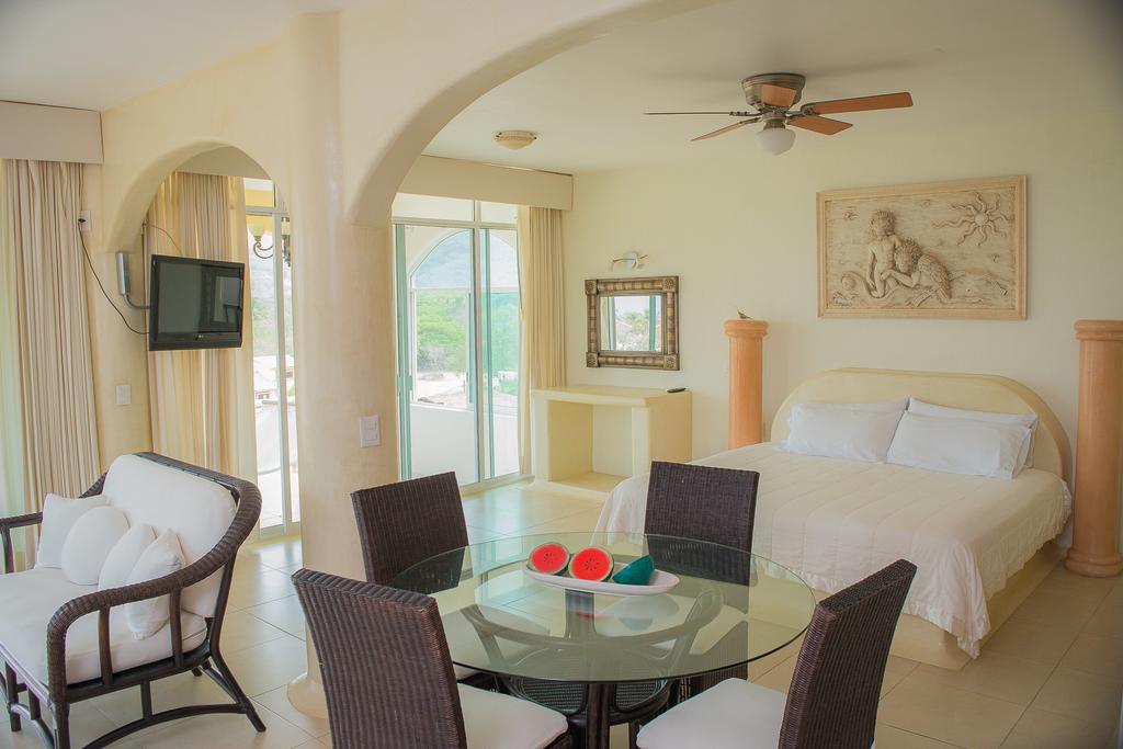 Bungalows Arena Dorada (Adults Only) Zihuatanejo Exterior photo