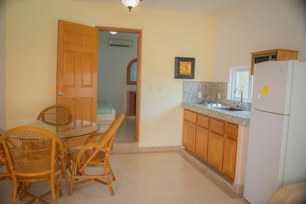Bungalows Arena Dorada (Adults Only) Zihuatanejo Exterior photo